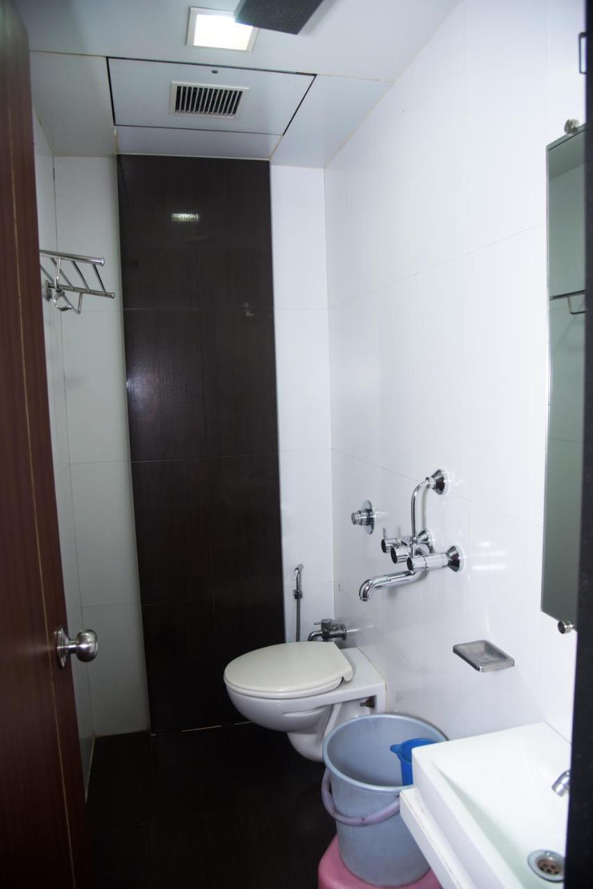 Hotel Indiana Inn Navi Mumbai Exterior photo